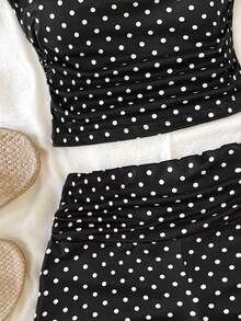 SHEIN Conjunto de top tubo con volantes y shorts con estampado de lunares para niña preadolescente - Negro - Ver 5