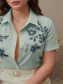Anewsta Damen elegante Bluse mit floraler Stickerei und Kurzarm, vielseitig einsetzbar für Urlaub, moderne Mode und Pendeln - Minzgrün - Übersicht 2