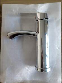 1pc Modern Single Handle Round Bathroom Faucet, Mixer Tap For Cold And Hot Water, Suitable For Vanity, Sink, Kitchen And Hotel - Silver - View 5