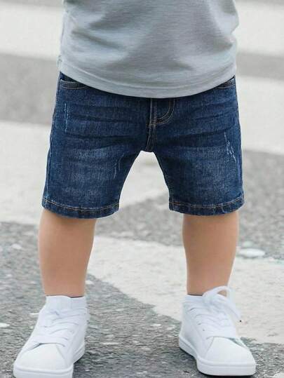 Young Boy Distressed Retro Urban Street Style Ripped Dark Blue Denim Stretch Skinny Jeans Shorts Spring Summer,For Kids Boys Spring/Summer Dailywear Outfits,Boys Streetwear Outfits,Boys Beach Outfit,Vacation Outfits For Boys,Casual Clothes For Boys,Graphic Jeans,Toddler Shorts ,4-Year-Old Boys Shorts ,Summer Shorts ,Casual Shorts