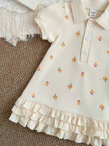 SHEIN Summer Baby Girls' Knitted Polo Collar Short Sleeve Casual Cute Dress, Straight Silhouette With Rainbow All-Over Print And Ruffle Hem Design - Yellow - View 3