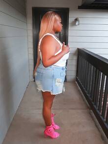 Enliva Plus Size Romantic White Semi-Sheer Ruffle Trim Camisole, Fashion Versatile Summer Holiday Wear, For Apple Rounded Body Shape - White - View 4