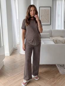 SHEIN 2pcs Maternity Striped Round Neck Short Sleeve Top And Pants Set - Brown - View 5