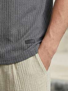 HIMLAND Loose Fit Men's Solid Waffle Knit T-Shirt - Grey - View 4