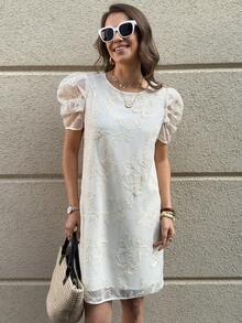 SHEIN Clasi 女士优雅刺绣羊腿袖短连衣裙，适合派对、度假、婚礼、春夏穿着 - 米色 - 查看 3