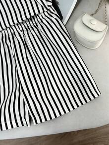 Qadelle Bộ đồ 2 mảnh dành cho nữ: áo tank top không tay in kỹ thuật số kẻ sọc màu xanh dương thiết kế nơ và quần short ống rộng xếp ly cạp chun, kiểu dáng thoải mái và thời trang cho mùa hè. - Nhiều màu - Xem 6