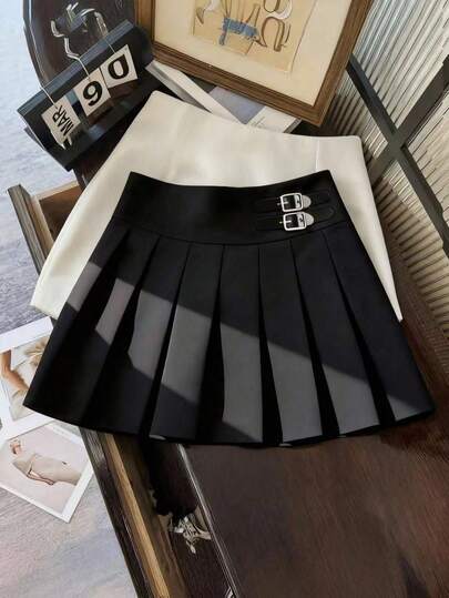 GlowEve CURVE 大码女式高腰半身裙，纽扣装饰，褶裥裙摆，休闲风格，时尚黑色纽扣褶裥半身裙