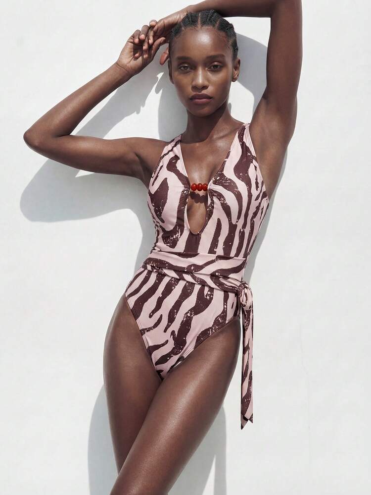 SHEIN Maija Women's Colorblock Zebra Print Sleeveless Fitted One-Piece Swimsuit, Summer Beach Animal Print Swimsuit Animal Print Bathing Suit One Piece Swimsuit Brown Print Swimsuit Animal Print Swimwear Zebra Print Swimsuit One Piece Bathing Suit Women's Swimsuits One Piece Swimsuit Women