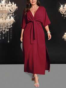 SHEIN Belle Vestido de talla grande de manga corta con dobladillo dividido, unicolor y cintura ceñida - Rojo - Ver 5