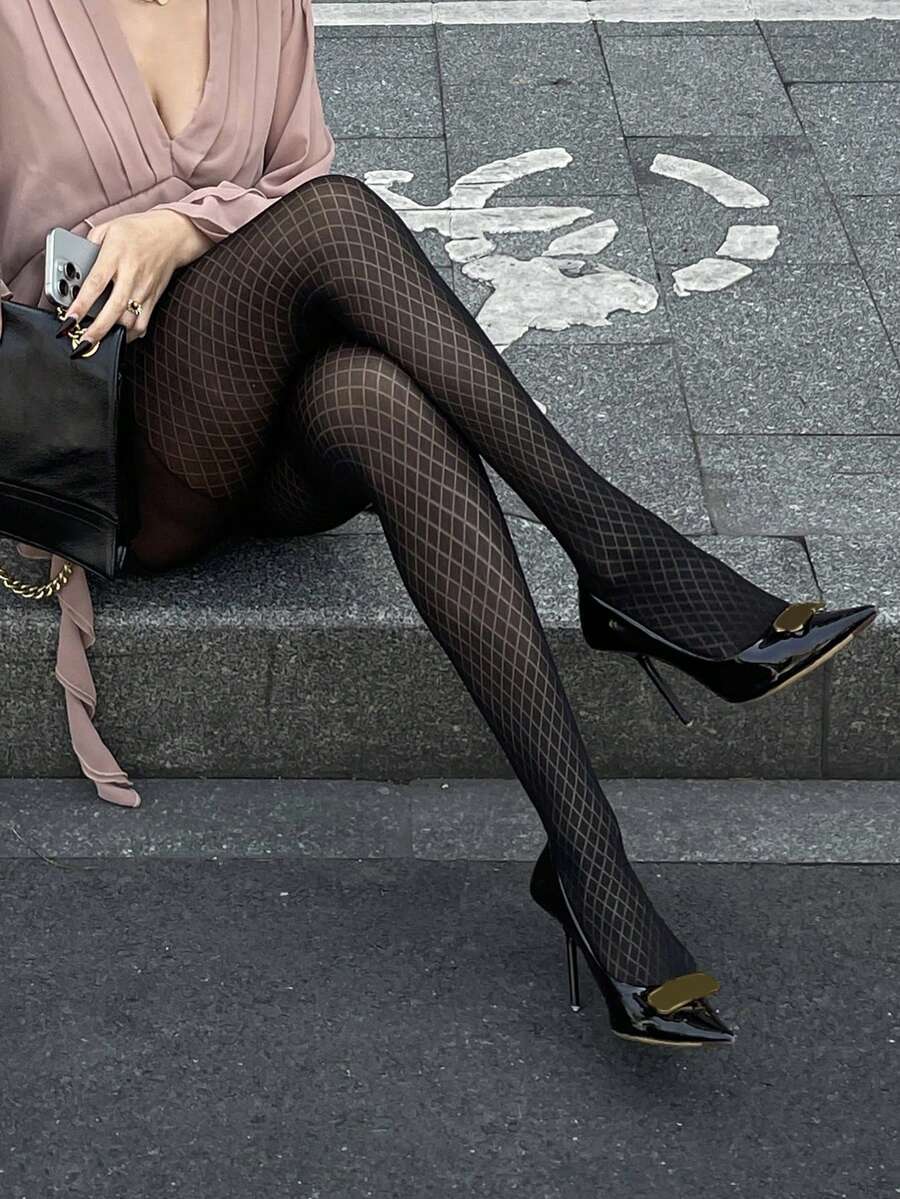 DAZY Women's Lace Leggings Summer - Black - View 1