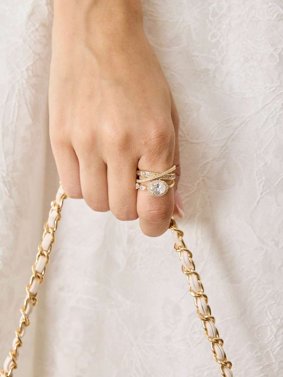 MOTF PREMIUM NHẪN THỂ HIỆN TÍNH CÁCH, MẠ VÀNG 18K, ĐÁ QUÝ TRẮNG NHIỀU LỚP, THIẾT KẾ HÌNH CHỮ THẬP. - Vàng - Xem 1