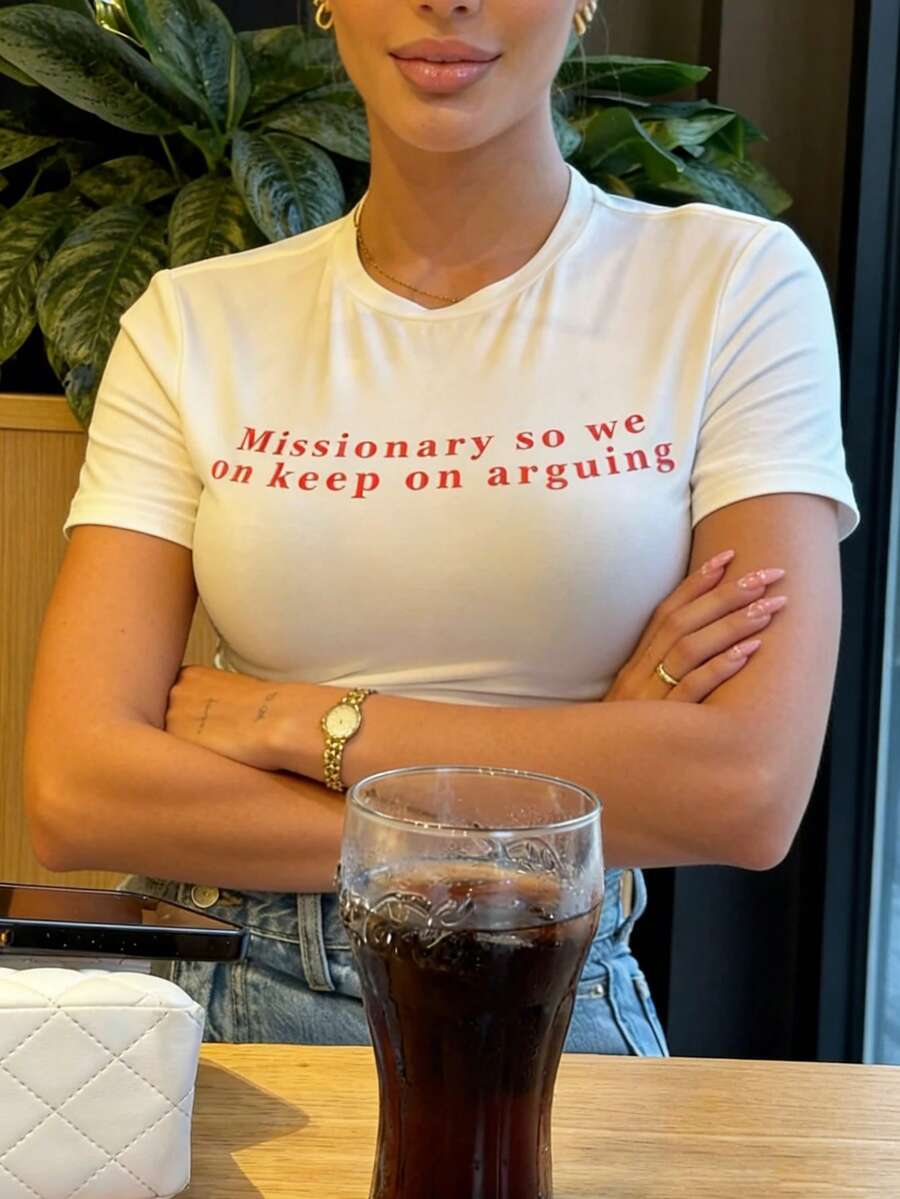 Rovax 女士修身T恤，短袖上衣，弹力高弹面料，字母图案，夏季畅销款 - 白色 - 查看 1