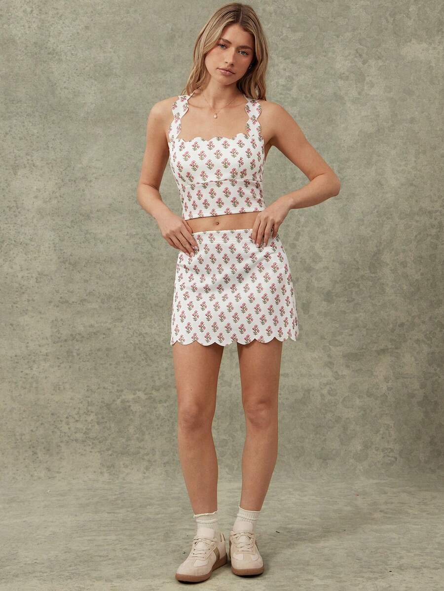 WESTFADE Áo nữ không tay, kiểu dáng thể thao, họa tiết hoa, dây đeo vai lượn sóng. - Nhiều màu - Xem 1