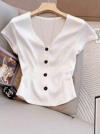 GlowEve เสื้อทีเชิ้ตผู้หญิงแฟชั่น คอวี กระดุม คาร์ดิแกน แขนสั้น เอวจั๊ม ผ้าซาติน หรูหรา ลำลอง, วันหยุด, ออกนอกบ้าน, เสื้อปาร์ตี้, ฤดูใบไม้ผลิ/ฤดูร้อน