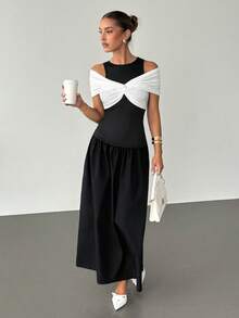 Siren Gaze 女士黑白撞色A字连衣裙 - 黑與白 - 查看 5