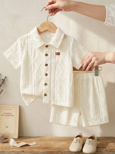 Souflis Souflis 2件套男童法式杏色短袖衬衫短裤套装，质感面料，适合夏季外出穿着