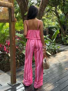 Sunnyshic 夏季休闲度假女装，玫红色花卉印花吊带背心，配流苏系带和宽松佩斯利波西米亚印花阔腿裤，适合海滩派对和休闲度假。 - 玫紅色 - 查看 2