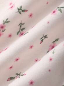 DAZY Áo ngủ ngắn mùa hè ngọt ngào với họa tiết hoa và cổ bèo nhún dành cho nữ. - trắng - Xem 9