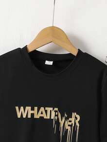 SHEIN Vacaura 男童春夏两件套服装 - 印花黑色短袖T恤搭配工装裤，休闲百搭套装 - 彩色 - 查看 3