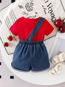 SHEIN Playful Pals 2pcs Baby Girl Blue Denim Overalls Shorts Set Summer Cute Vacation Solid Red Ribbed T-Shirt&Strawberry Decor Rolled Hem Jeans Outfit Elastic Waist - Red - View 2