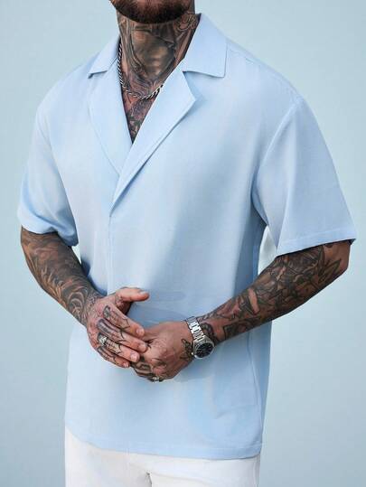 Manfinity CasualCool Men's Solid Color Minimalist Casual Short Sleeve Shirt