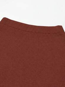 SHEIN LUNE 秋冬新款宽松碎花圆领无袖针织背心搭配碎花灰色A字针织中长裙，女士两件套毛衣套装 - 鏽棕色 - 查看 7