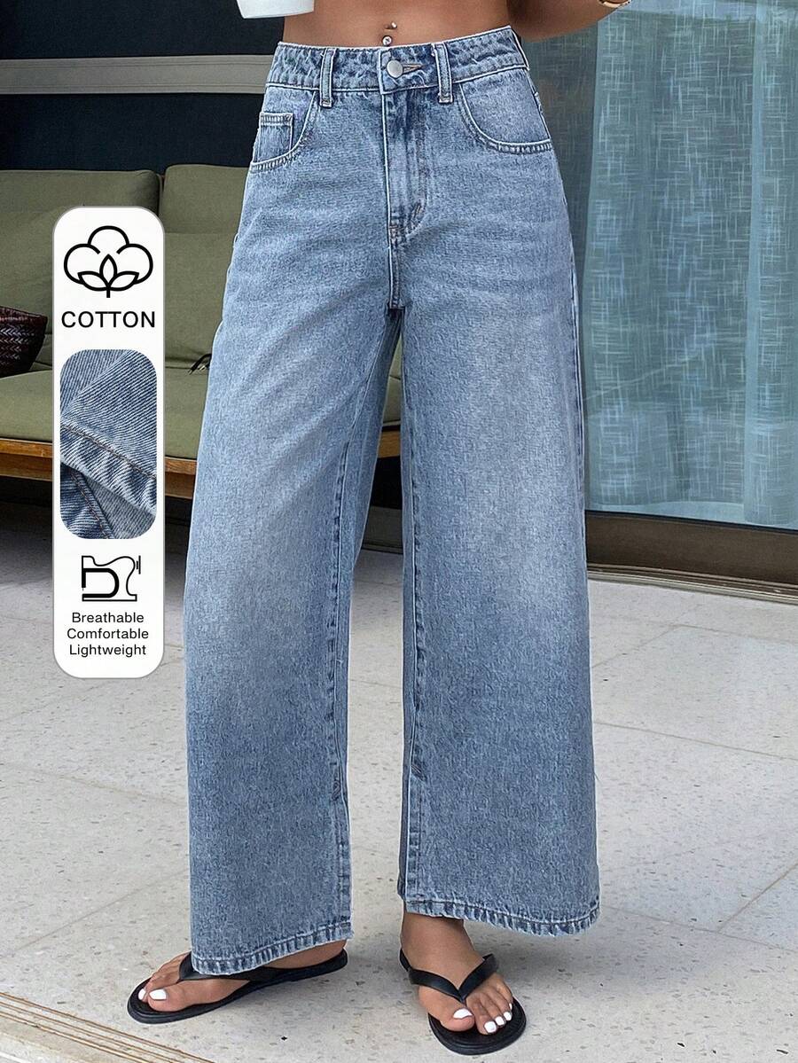 DAZY Women's Regular Waist Loose Straight Leg Casual Cropped Jeans - Light Wash - View 1