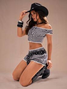TypaGal 女士格子不对称领口荷叶边上衣和短裤两件套休闲装 - 黑與白 - 查看 1
