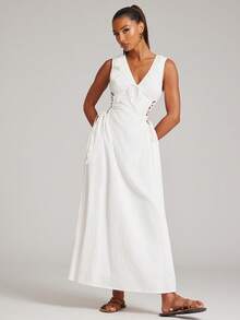 NYA SZN V领侧边蕾丝长裙 - 白色 - 查看 5