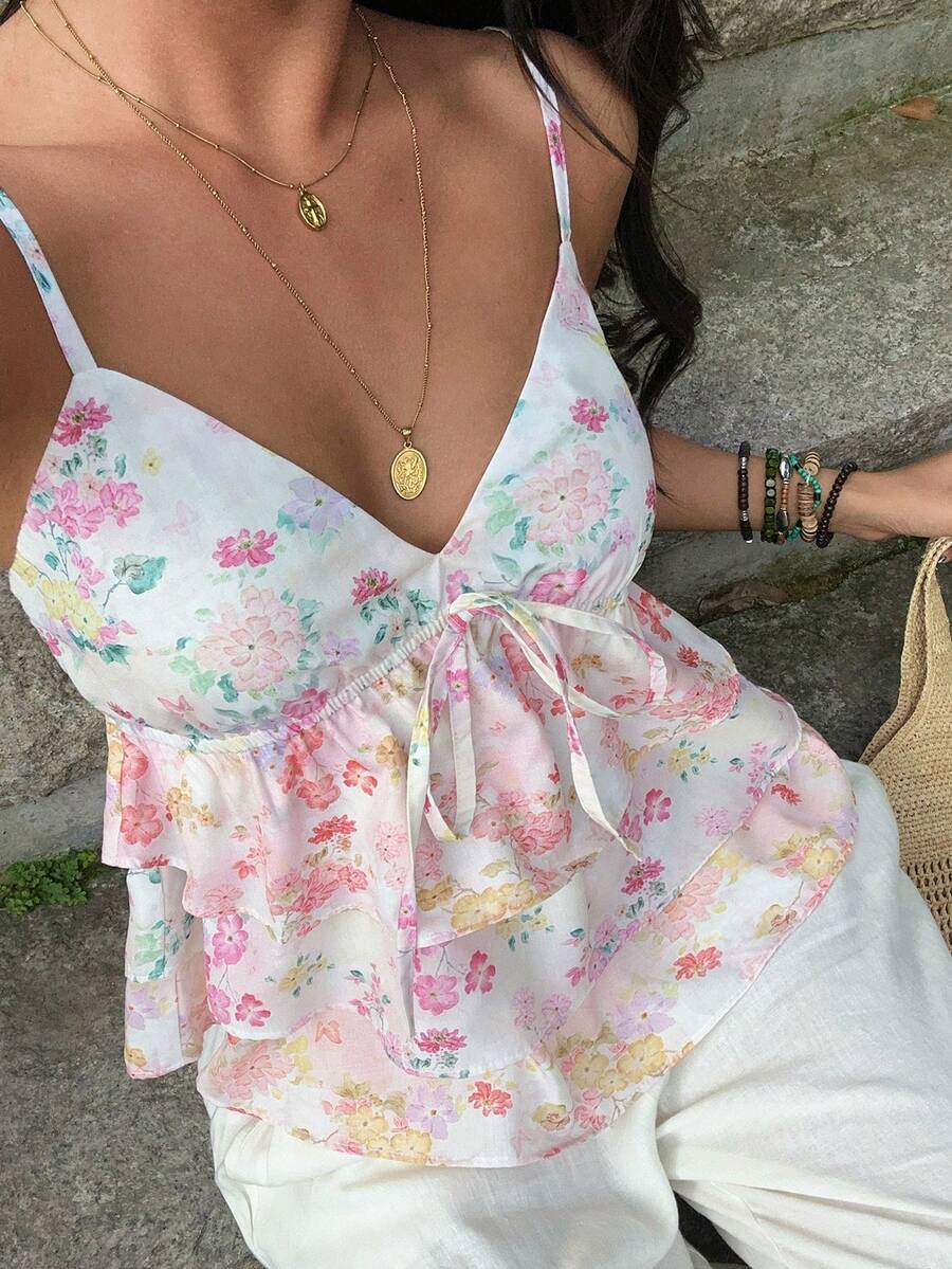 SHEIN SunnyBelle Áo hai dây nữ mùa xuân/hè màu hồng họa tiết hoa nhí, cổ chữ V sâu, thắt nơ trang trí, thích hợp cho đi biển, nghỉ mát, du lịch, hẹn hò lãng mạn, áo không tay phối màu hoa nhí. - Màu Hồng baby - Xem 1