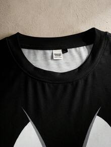 LOONEY TUNES X SHEIN Bộ đồ ngủ nam gồm áo ngắn tay cổ tròn in hình hoạt hình và quần in sọc, kiểu dáng thường ngày. - màu đen - Xem 3