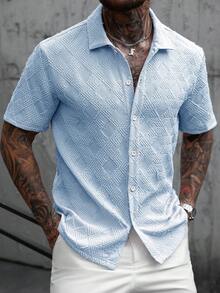 Manfinity CasualCool 男士休闲纹理纽扣短袖衬衫 - 藍色 - 查看 1