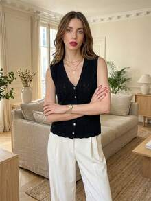 Chaleco Para Mujer, Chaleco Bordado de punto para mujer, diseño sin mangas, escote en V, cierre con botones frontales, tejido suave y ligero, prenda versátil para looks casuales y formales - Negro - Ver 7