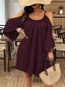 Weeklong Plus Size Round Neck Ruched Pleated Split Flare 3/4 Sleeve Casual A-Line Dress - Redwood - View 1