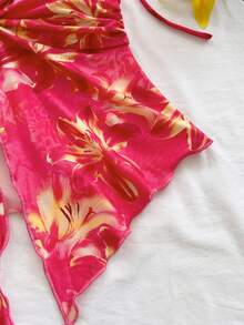 Soleia Áo tank top nữ in hoa, cổ yếm, hở lưng, kiểu dáng thường ngày. - Màu Hồng Tươi - Xem 4