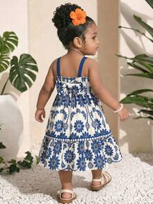 SHEIN 女婴碎花荷叶边吊带连衣裙 - 藍白色 - 查看 2