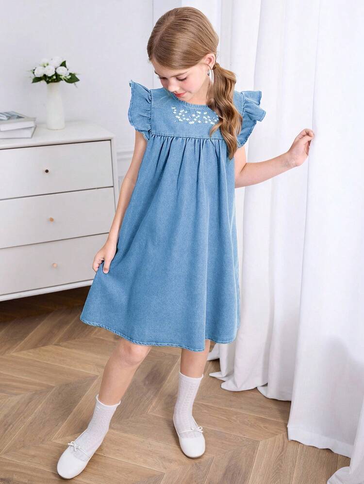 tween denim dress SHEIN Tween Girls' Denim Dress,Light Blue Soft Cotton,Floral Embroidery  Ruffle Hem,Casual Back-To-School Style,Loose A-Line School Autumn Summer  Outfit
