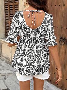 SHEIN Camisa de maternidad con estampado todo sobre, plisada, versátil y casual para uso diario - Blanco y Negro - Ver 2