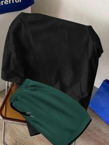 Manfinity Joysei Standard Size Men's Black Top And Green Bottom T-Shirt Set - Multicolor - View 2