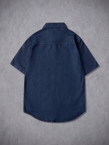 Manfinity Hypemode Men's American Style Premium Printed Denim Short Sleeve Shirt - Blue - View 2