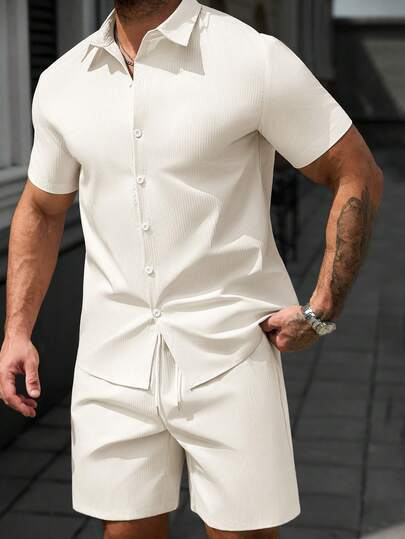 Manfinity CasualCool Men's Casual Striped Jacquard Short Sleeve Shirt And Shorts Set