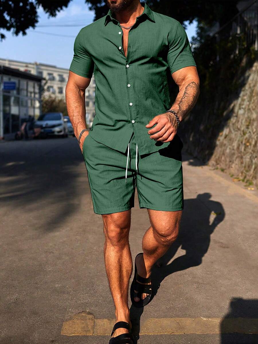 Manfinity Homme Men's Casual Solid Color Short Sleeve Shirt & Shorts Set - Dark Green - View 1