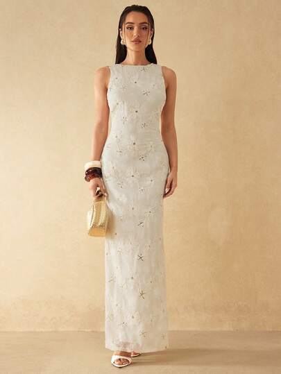 Silquee Beige Sequins Embroidered Sleeveless Round Neck Fitted Dress With Slit Hem, Elegant And Fashionable, Suitable For Romantic Dates, Beach Vacations, Weddings, Valentine's Day, Christmas, New Year, Formal Parties, Graceful And Sexy