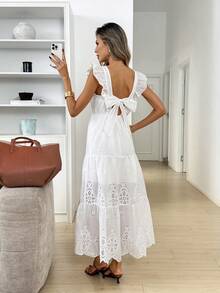 Easowa Damen einfarbiges minimalistisches Quadratausschnitt Maxikleid, lässiger Alltagskleidung Sommerkleid für Frauen Urlaubsoutfits Damenkleid Neuankömmling Kleid für Frauen lässige Picknick-Kleider für Frauen Europäischer Sommerkleider Damen Weißes Maxikleid Lochstickerei Spitze Volant Träger Quadratausschnitt Sommer lässig Urlaub Maxikleid Damen Boho Maxikleid Weiß Broderie Anglaise Lochstickerei Spitze ärmellos Quadratausschnitt Volant fließend Maxikleid Sommerkleid Partykleid Strandkleid Damen elegantes weißes langes Maxikleid Quadratausschnitt Volantärmel Volant Lochstickerei Spitze Sommer Strandparty Gast Kleid Abschlussball Kleid Urlaubskleider Volantkleid Weißes Kleid - Weiss - Übersicht 3