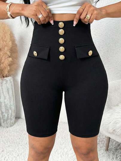 SHEIN Lady Quần short nữ cạp cao cài nút, kiểu dáng thường ngày đa năng.