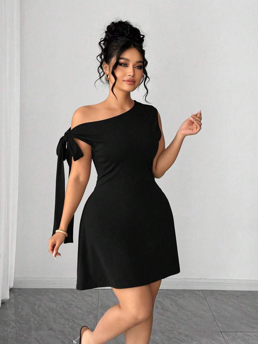Elenzga Plus Size Women's Solid Color Asymmetrical Shoulder Short Dress - Black - View 1