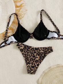 Swim DD+ 新款女士优雅加大码性感沙滩豹纹比基尼套装 - 钢圈聚拢全包臀上衣和高腰性感泳裤 - 柔软顺滑弹力透气速干面料 - 贴合曲线，提供支撑，尽显夏日度假风情 - 是夏季海滩度假、泳池派对、音乐节、婚礼、春季假期、度假休闲、热带之旅的完美泳装之选 - 棕色 - 查看 5