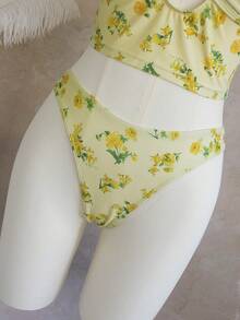 Bellisia 女士最新时尚甜美风吊带浅黄色碎花吊带背心，饰有金属星星，镂空泳装三件套，春夏女士度假套装，辣妹风女士夏季服装，女士春季服装，复古女士夏季服装 - 彩色 - 查看 6