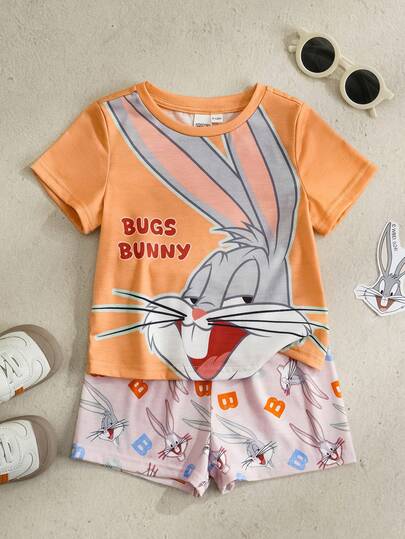 LOONEY TUNES X SHEIN Bộ quần áo thường ngày cho bé trai gồm áo thun ngắn tay cổ tròn in hình hoạt hình và quần short.