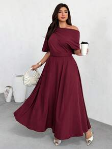 Firerie Vestido asimétrico de cuello minimalista y unicolor para tallas grandes - Burdeos - Ver 8